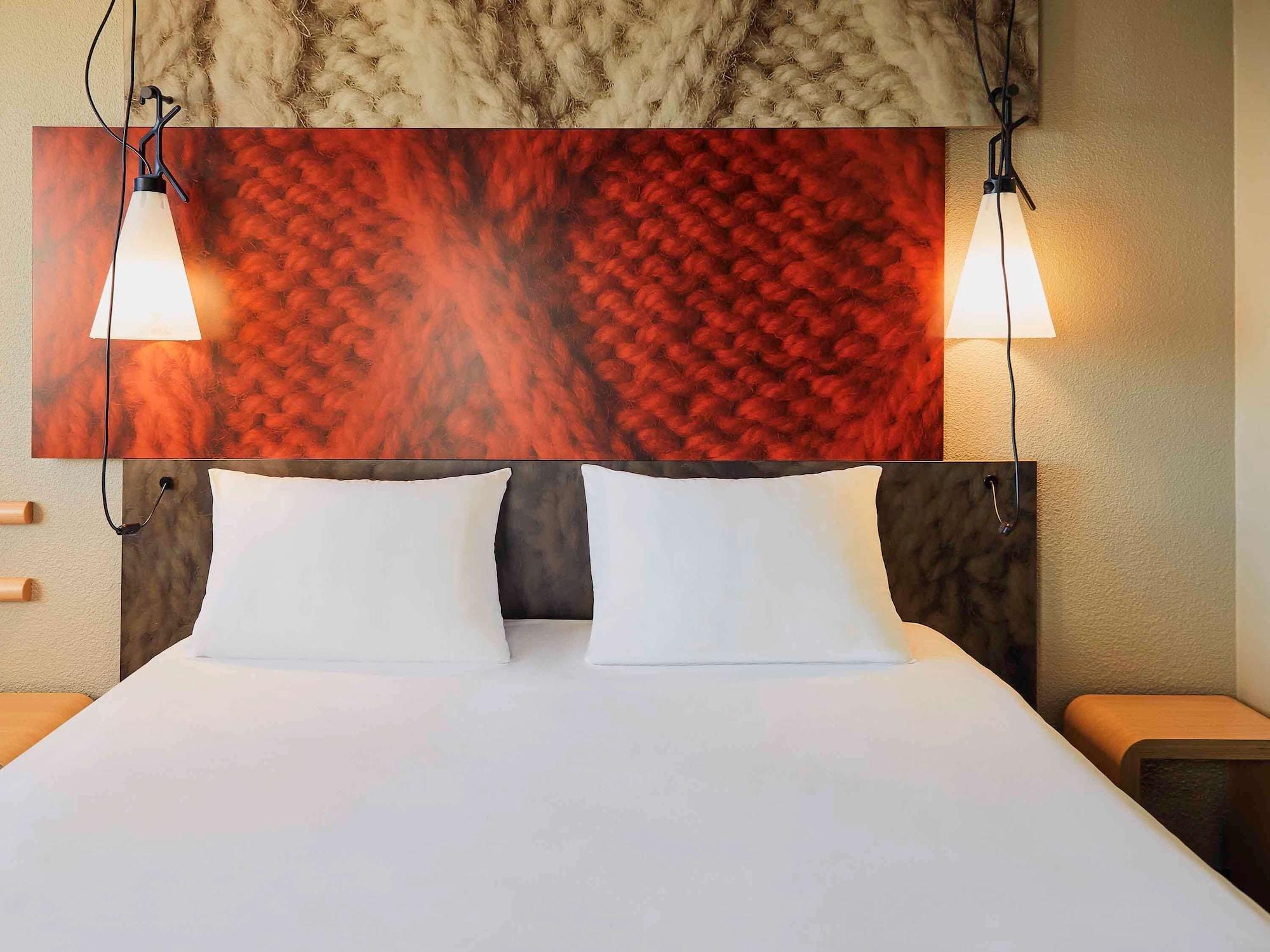 ไอบิส ดีฌง ซองทร์ เคลม็องโซ Hotel ดีจอง ภายนอก รูปภาพ